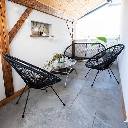 Luxe Apartments Лютомер Экстерьер фото