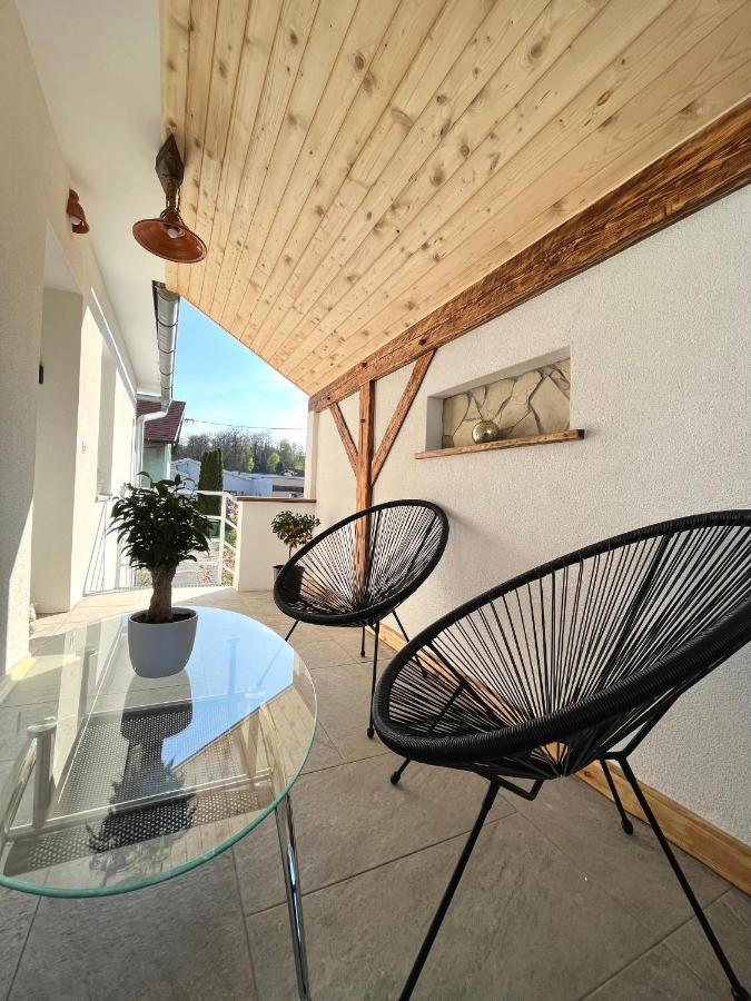 Luxe Apartments Лютомер Экстерьер фото